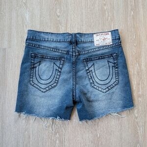 True Religion Shorts Men's 34 Ricky Relaxed Straight Denim Stretch